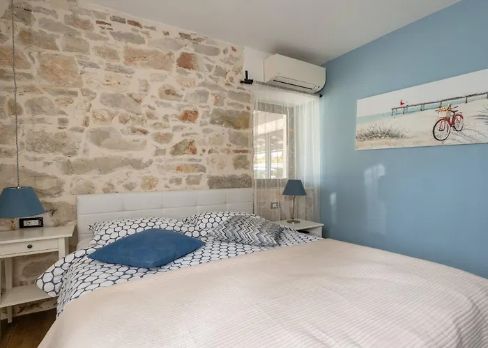 Manu * Buici (Istria)